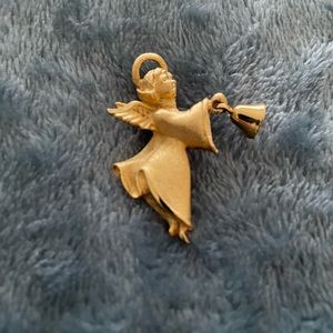Vintage EUC Robyn Rush Christmas angel pin with movable dangling bell